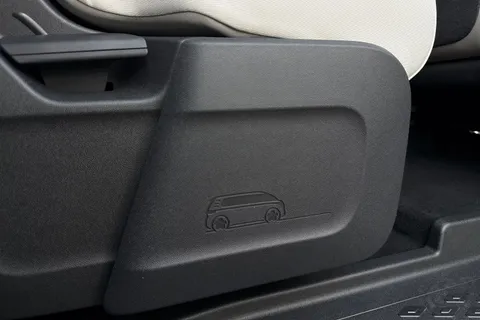 48 of 63 for Volkswagen 210kW Style Pro SWB 79kWh 5dr Auto 5 Seat