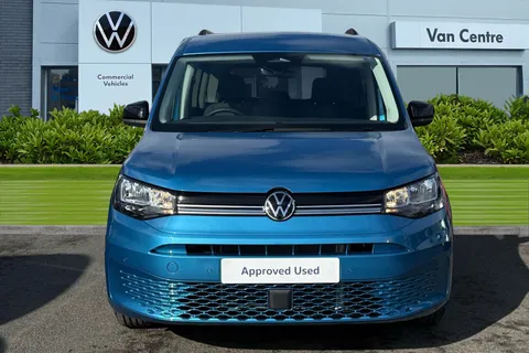 5 of 63 for Volkswagen Caddy Maxi 2.0 TDI 122 Life 5dr DSG 7 Seats