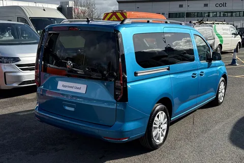 25 of 63 for Volkswagen Caddy Maxi 2.0 TDI 122 Life 5dr DSG 7 Seats
