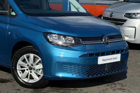 29 of 63 for Volkswagen Caddy Maxi 2.0 TDI 122 Life 5dr DSG 7 Seats