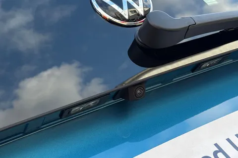 36 of 63 for Volkswagen Caddy Maxi 2.0 TDI 122 Life 5dr DSG 7 Seats