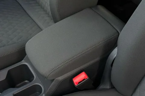 51 of 63 for Volkswagen Caddy Maxi 2.0 TDI 122 Life 5dr DSG 7 Seats