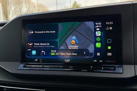 56 of 63 for Volkswagen Caddy Maxi 2.0 TDI 122 Life 5dr DSG 7 Seats