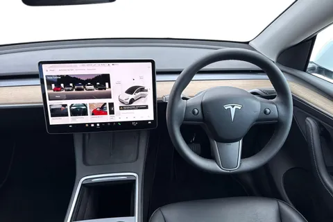 ML23OPM Tesla Model Y (Dual Motor) Long Range Auto 4WDE 5dr Thumbnail #18