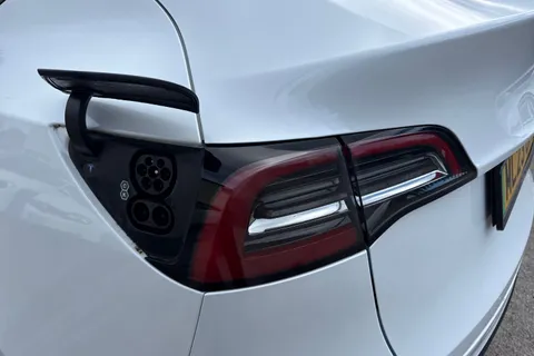 ML23OPM Tesla Model Y (Dual Motor) Long Range Auto 4WDE 5dr Thumbnail #25