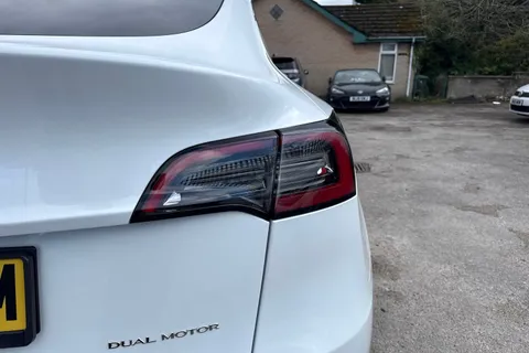 ML23OPM Tesla Model Y (Dual Motor) Long Range Auto 4WDE 5dr Thumbnail #26