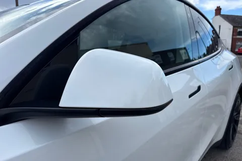 ML23OPM Tesla Model Y (Dual Motor) Long Range Auto 4WDE 5dr Thumbnail #32