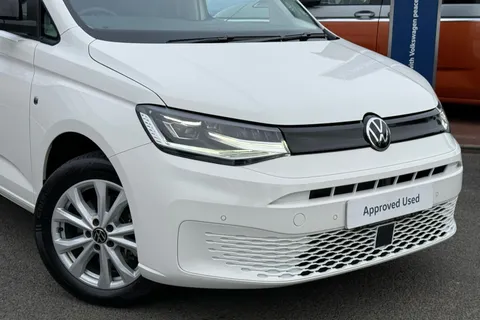 BW25AVV Volkswagen Caddy 2.0 TDI 122PS Commerce Pro Van DSG Thumbnail #29