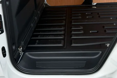 BW25AVV Volkswagen Caddy 2.0 TDI 122PS Commerce Pro Van DSG Thumbnail #49