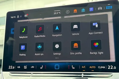 DA25CWX Volkswagen Golf 2.0 TSI 333 R 4Motion 5dr DSG Thumbnail #28