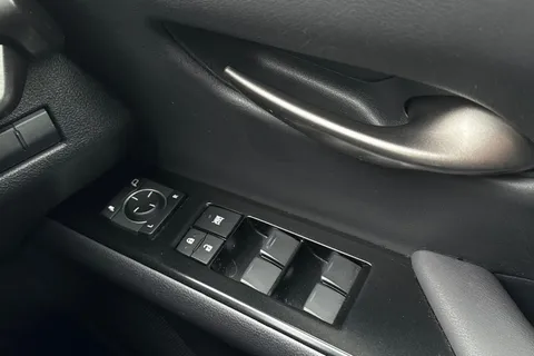 BF22NKK Lexus Ux 250h 2.0 5dr CVT [without Nav] Thumbnail #19