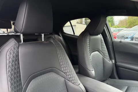 BF22NKK Lexus Ux 250h 2.0 5dr CVT [without Nav] Thumbnail #22