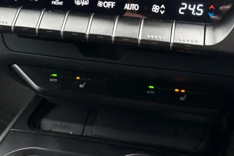 BF22NKK Lexus Ux 250h 2.0 5dr CVT [without Nav] Thumbnail #30