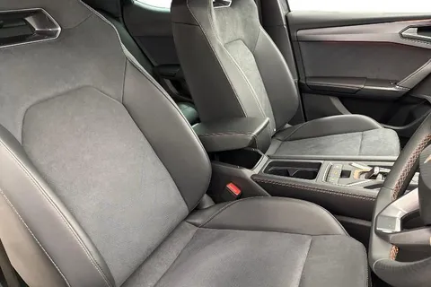 DC25YXZ CUPRA Leon 1.5 eTSI 150 V2 5dr DSG Thumbnail #9