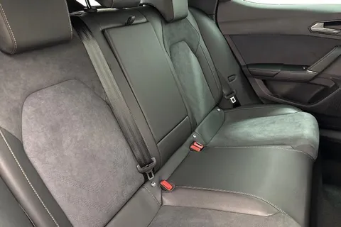 DC25YXZ CUPRA Leon 1.5 eTSI 150 V2 5dr DSG Thumbnail #10