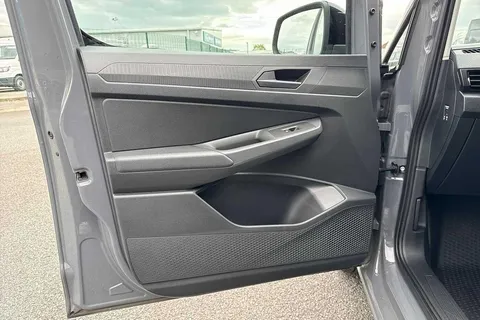 DG75BWJ Volkswagen Caddy 2.0 TDI 102PS Commerce Pro Van [Tech Pack] Thumbnail #32