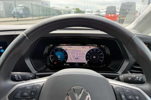 DG75BWJ Volkswagen Caddy 2.0 TDI 102PS Commerce Pro Van [Tech Pack] Thumbnail #38