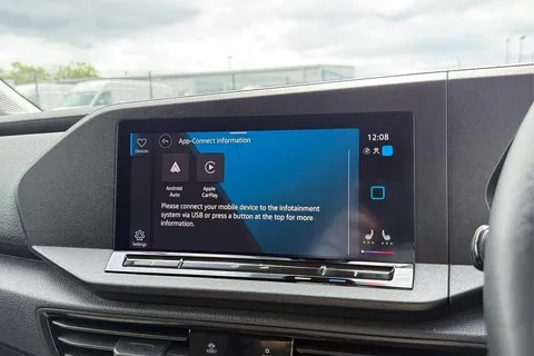 DG75BWJ Volkswagen Caddy 2.0 TDI 102PS Commerce Pro Van [Tech Pack] Thumbnail #55