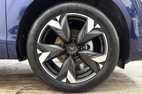 KM75WCX CUPRA Terramar 1.5 eTSI V2 DSG Euro 6 (s/s) 5dr Thumbnail #8