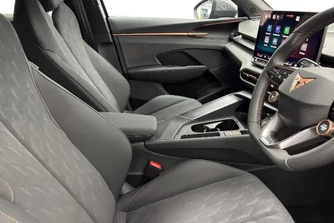 KM75WCX CUPRA Terramar 1.5 eTSI V2 DSG Euro 6 (s/s) 5dr Thumbnail #11