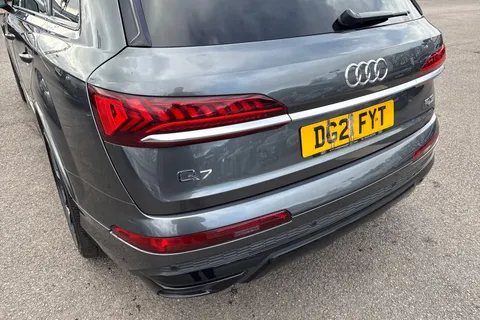 DG21FYT Audi Q7 Black Edition 50 TDI quattro 286 PS tiptronic Thumbnail #8