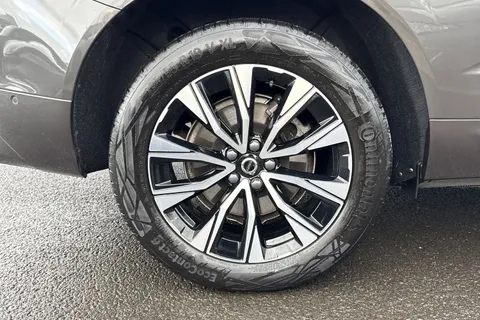 RV74FKE Volvo Xc60 2.0 B5 MHEV Plus Auto AWD Euro 6 (s/s) 5dr Thumbnail #11