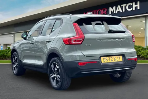 DS72XJT Volvo Xc40 2.0 B3 MHEV Plus Dark DCT Auto Euro 6 (s/s) 5dr Thumbnail #3