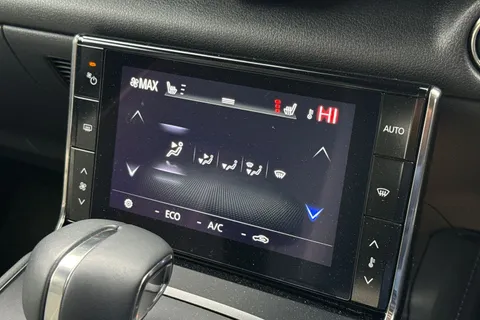 MP24KOH Mazda Mx-30 17.8kWh R-EV Exclusive-Line Auto (s/s) 5dr (Range Extender) Thumbnail #22