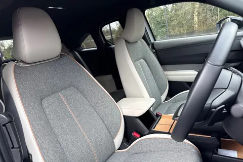 MP24KOH Mazda Mx-30 17.8kWh R-EV Exclusive-Line Auto (s/s) 5dr (Range Extender) Thumbnail #25