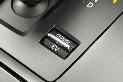 MP24KOH Mazda Mx-30 17.8kWh R-EV Exclusive-Line Auto (s/s) 5dr (Range Extender) Thumbnail #48