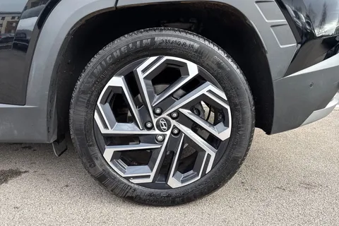 DY74TRZ Hyundai Tucson 1.6 T-GDi 13.8kWh Ultimate Auto 4WD Euro 6 (s/s) 5dr Thumbnail #14