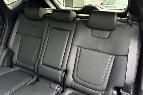 DY74TRZ Hyundai Tucson 1.6 T-GDi 13.8kWh Ultimate Auto 4WD Euro 6 (s/s) 5dr Thumbnail #20