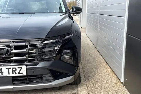 DY74TRZ Hyundai Tucson 1.6 T-GDi 13.8kWh Ultimate Auto 4WD Euro 6 (s/s) 5dr Thumbnail #26