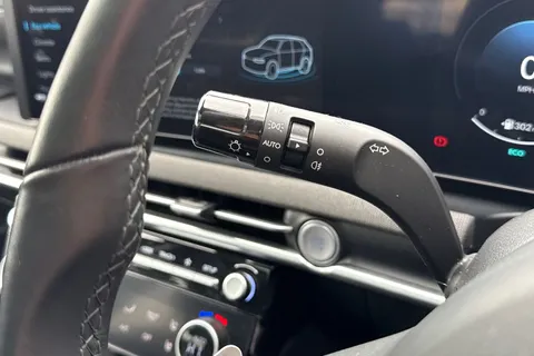 DY74TRZ Hyundai Tucson 1.6 T-GDi 13.8kWh Ultimate Auto 4WD Euro 6 (s/s) 5dr Thumbnail #56