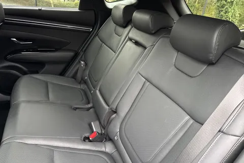 SB23DZO Hyundai Tucson 1.6 T-GDi MHEV Ultimate DCT 4WD Euro 6 (s/s) 5dr Thumbnail #20
