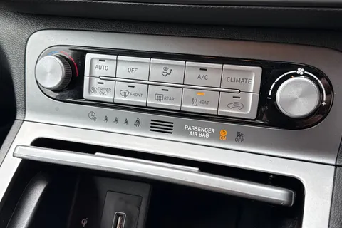 DX71WLL Hyundai Kona 64kWh Premium SE Auto 5dr (7kW Charger) Thumbnail #23
