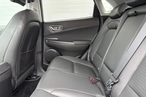 DX71WLL Hyundai Kona 64kWh Premium SE Auto 5dr (7kW Charger) Thumbnail #37