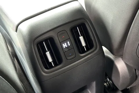 SB23DZO Hyundai Tucson 1.6 T-GDi MHEV Ultimate DCT 4WD Euro 6 (s/s) 5dr Thumbnail #39