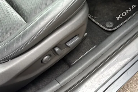 DX71WLL Hyundai Kona 64kWh Premium SE Auto 5dr (7kW Charger) Thumbnail #40