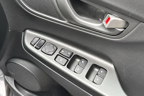 DX71WLL Hyundai Kona 64kWh Premium SE Auto 5dr (7kW Charger) Thumbnail #41