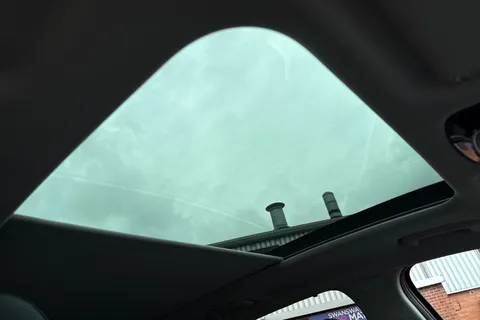 SB23DZO Hyundai Tucson 1.6 T-GDi MHEV Ultimate DCT 4WD Euro 6 (s/s) 5dr Thumbnail #48