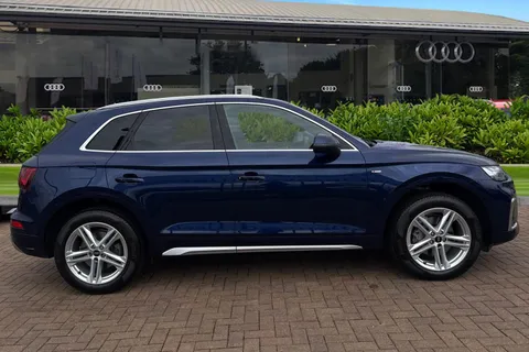BT73XXC Audi Q5 S line 40 TDI quattro 204 PS S tronic Thumbnail #4
