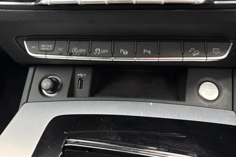 BT73XXC Audi Q5 S line 40 TDI quattro 204 PS S tronic Thumbnail #59