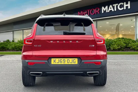 KJ69OJG Volvo Xc40 2.0 D3 R-Design Pro Auto Euro 6 (s/s) 5dr Thumbnail #5