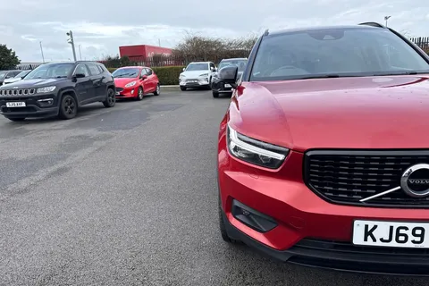 KJ69OJG Volvo Xc40 2.0 D3 R-Design Pro Auto Euro 6 (s/s) 5dr Thumbnail #26