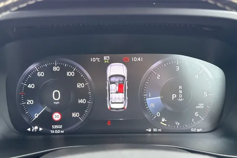 KJ69OJG Volvo Xc40 2.0 D3 R-Design Pro Auto Euro 6 (s/s) 5dr Thumbnail #43