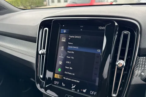 KJ69OJG Volvo Xc40 2.0 D3 R-Design Pro Auto Euro 6 (s/s) 5dr Thumbnail #44