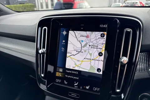 KJ69OJG Volvo Xc40 2.0 D3 R-Design Pro Auto Euro 6 (s/s) 5dr Thumbnail #48