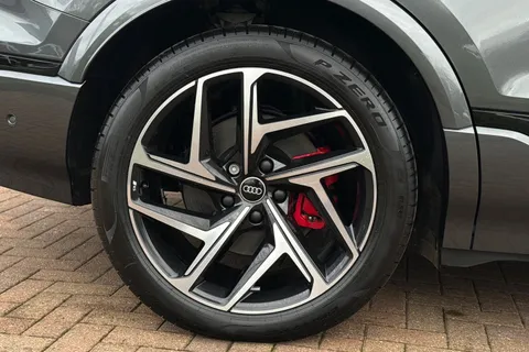 KM74LSE Audi Q6 E-Tron Q6 SUV Edition 1 e-tron quattro 285,00 kW Thumbnail #10