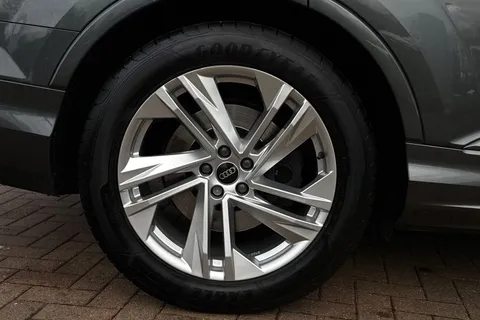 12 of 66 for Audi Q7 MY23.5 S line 50 TDI quattro 286 PS tiptronic